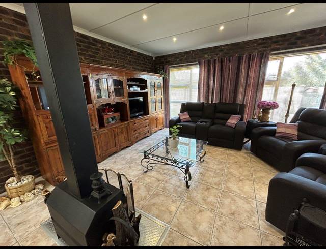 3 BEDROOM HOUSE FOR SALE IN NOORSEKLOOF